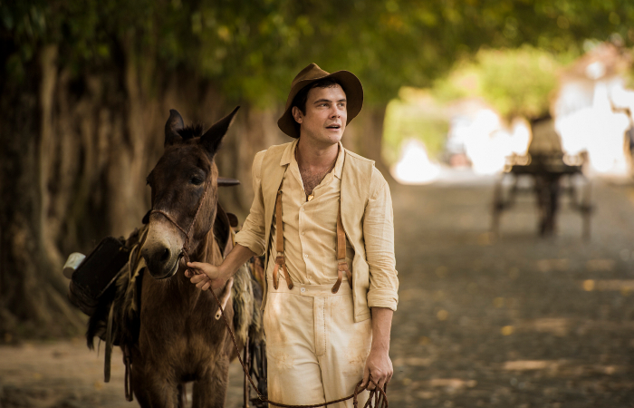Audiência da novela de Candinho é maior que a antecessora, Avenida Brasil. (Foto: João Cotta/Globo.) Audiência da novela de Candinho é maior que a antecessora, Avenida Brasil. (Foto: João Cotta/Globo.)