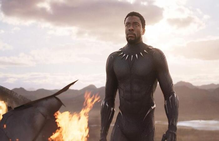 O longa foi ao nesta segunda (31), em homenagem ao ator Chadwick Boseman (Foto: Divulgao)