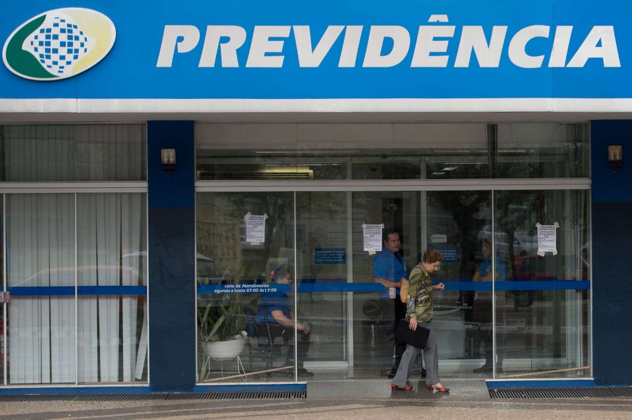 Atendimentos so realizados mediante agendamento pelo Meu INSS ou pelo 135. (Foto: Marcelo Camargo/Agncia Brasil)