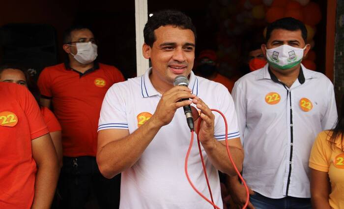  Jnathas  candidato  vice-prefeito de Bom Jardim. Foto: Facebook/Reproduo (Foto: Facebook/Reproduo)