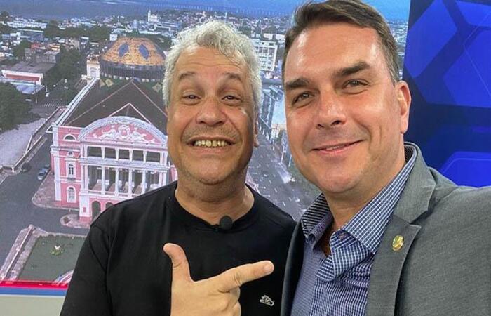 Senador faltou acareação para encontrar apresentador Sikêra Jr. em Manaus (Foto: Reprodução/Redes Sociais) Senador faltou acareação para encontrar apresentador Sikêra Jr. em Manaus (Foto: Reprodução/Redes Sociais)