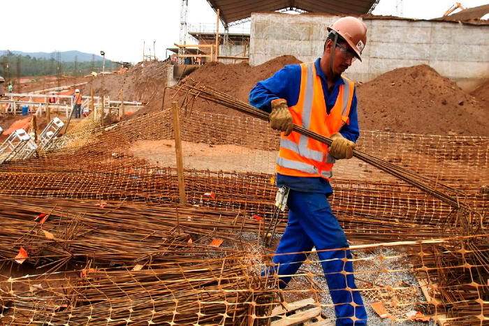 Construção civil foi o destaque do mês.
(Foto: Tânia Rêgo/Agência Brasil) Construção civil foi o destaque do mês.
(Foto: Tânia Rêgo/Agência Brasil)