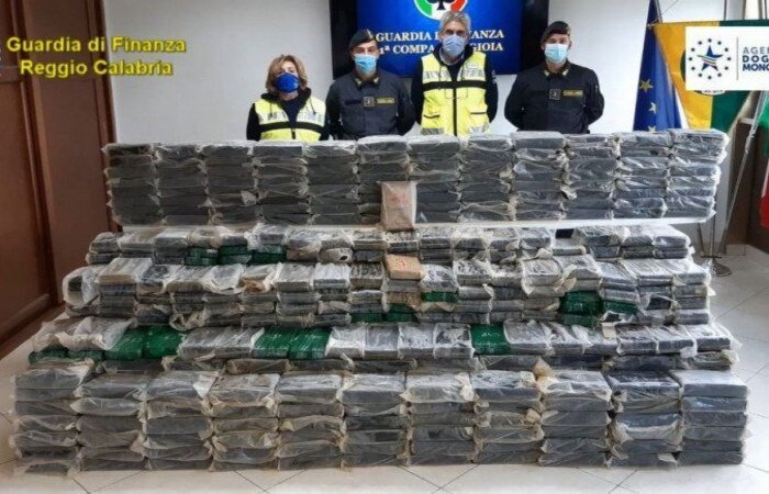 (Foto: Guarda de Finanças/Itália/Divulgação/Testa Luigi-MAR.A) (Foto: Guarda de Finanças/Itália/Divulgação/Testa Luigi-MAR.A)