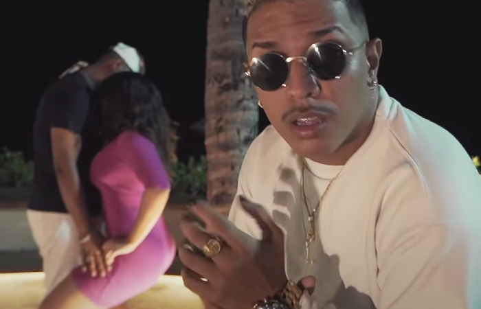 Cena do clipe de Lusa (Foto: YouTube/Reprodução) Cena do clipe de Lusa (Foto: YouTube/Reprodução)