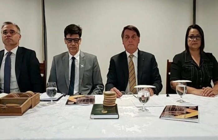 (Foto: Facebook/ Reprodução) (Foto: Facebook/ Reprodução)