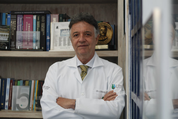 Para o diretor do curso, Cláudio Lacerda, a pandemia reafirmou o valor dos profissionais de saúde (Foto: Rodrigo Silva/Esp. DP ) Para o diretor do curso, Cláudio Lacerda, a pandemia reafirmou o valor dos profissionais de saúde (Foto: Rodrigo Silva/Esp. DP )