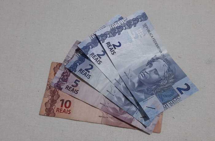  (Valor representa R$ 21 a mais em relao aos R$ 1.067 projetados em agosto. Foto: Jailson da Paz/DP)