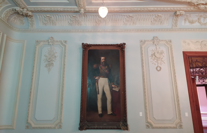 Quadro de Dom Pedro II, por Ernest Papf, no Salo Nobre (Foto: Emannuel Bento/DP)
