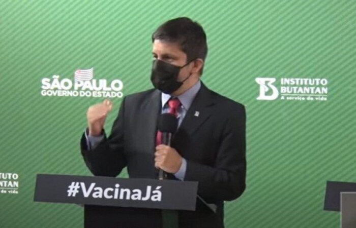 Diretor mdico de pesquisa do Instituto Butantan, Ricardo Palcios (Foto: Reproduo/Youtube)