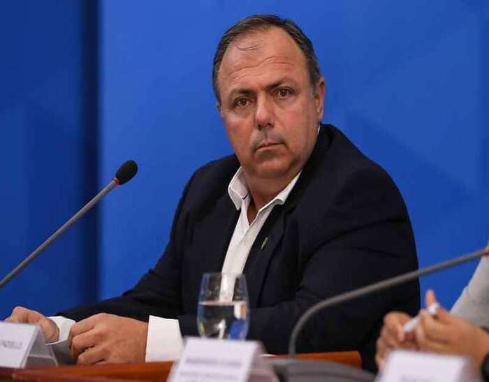 Ministro Eduardo Pazuello sofre pressão de senadores diante da lentidão na vacinação contra a Covid-19 (Foto: José Dias/PR) Ministro Eduardo Pazuello sofre pressão de senadores diante da lentidão na vacinação contra a Covid-19 (Foto: José Dias/PR)