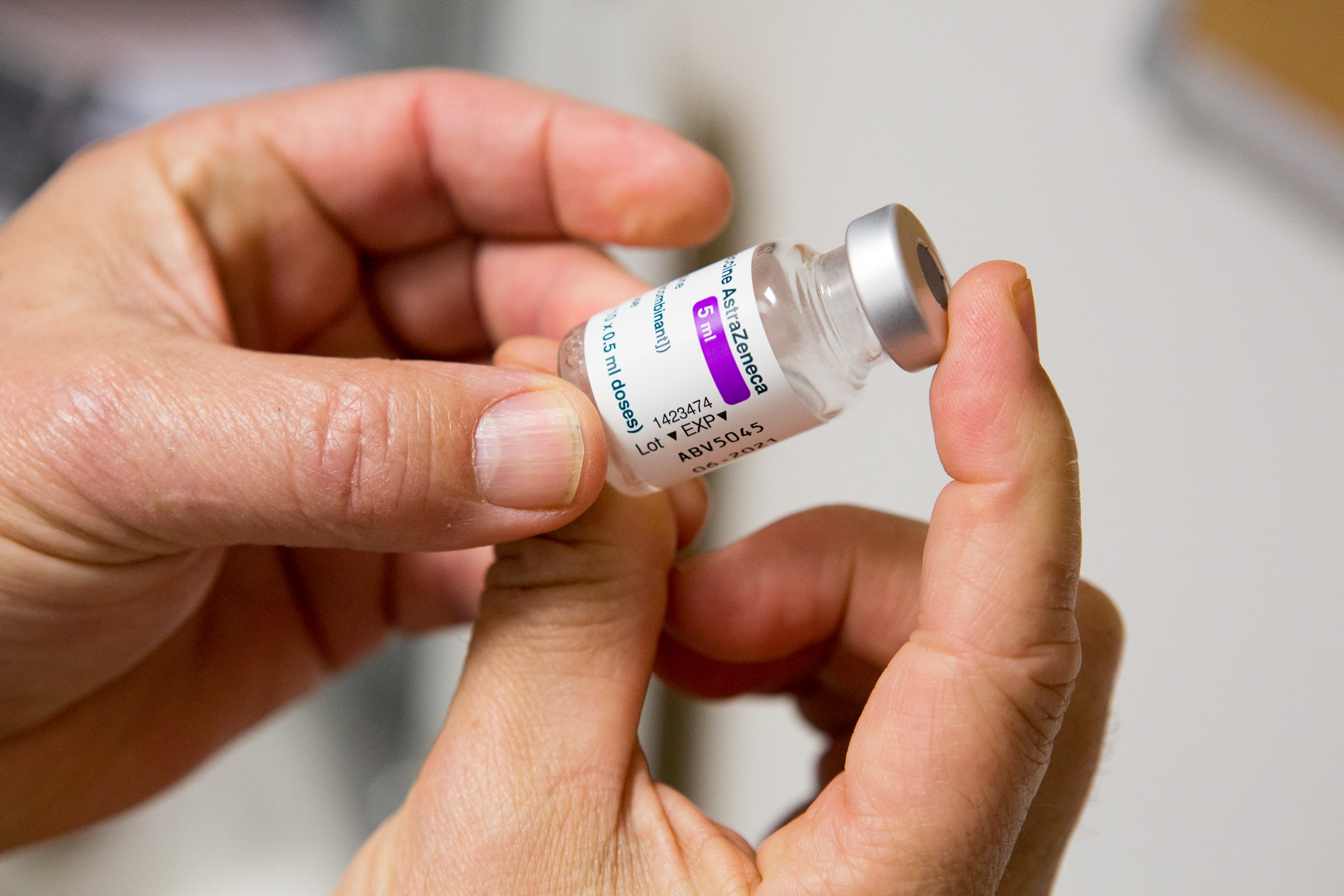 Vacinas da Pfizer e AstraZeneca 'muito eficazes' contra hospitalização de idosos, afirma Londres | Mundo: Diario de Pernambuco