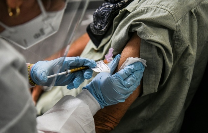 Países celebram os efeitos da vacinação contra o novo coronavírus | Mundo: Diario de Pernambuco