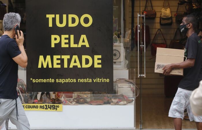 É a quarta queda do indicador, revela pesquisa da CNC
(Foto: Fernando Frazão/Agência Brasil) É a quarta queda do indicador, revela pesquisa da CNC
(Foto: Fernando Frazão/Agência Brasil)