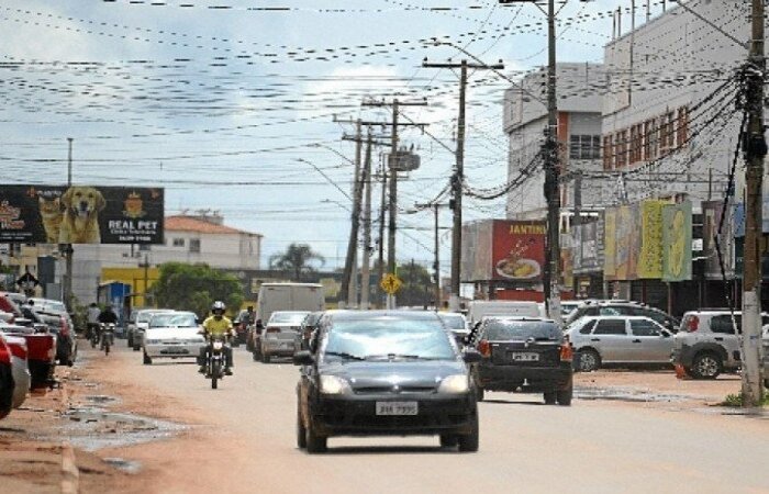 Na noite desse domingo (21/3), prefeitos de Novo Gama, Valparaíso, Luziânia e Cidade Ocidental anunciaram adesão ao decreto de Goiás que restringiu atividades não essenciais
(Foto: Correio Braziliense/Divulgação) Na noite desse domingo (21/3), prefeitos de Novo Gama, Valparaíso, Luziânia e Cidade Ocidental anunciaram adesão ao decreto de Goiás que restringiu atividades não essenciais
(Foto: Correio Braziliense/Divulgação)