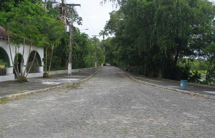 Longas vias do parque exibem cenrio de completo vazio (Foto: Rmulo Chico/Esp. DP)