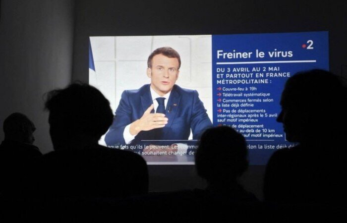 Entre estas medidas está o fechamento de comércios não essenciais e a proibição de deslocamento por mais de 10 km (NICOLAS TUCAT/AFP) Entre estas medidas está o fechamento de comércios não essenciais e a proibição de deslocamento por mais de 10 km (NICOLAS TUCAT/AFP)