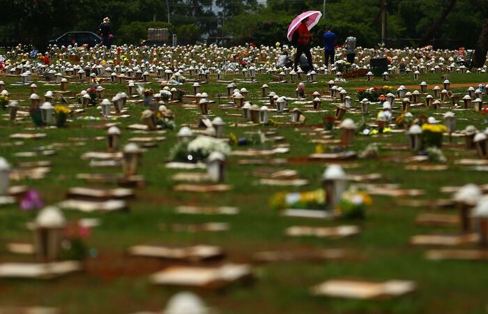Entre 2019 e 2020 houve aumento de 8,3% no registro de mortes no país (Marcello Casal Jr/Agência Brasil) Entre 2019 e 2020 houve aumento de 8,3% no registro de mortes no país (Marcello Casal Jr/Agência Brasil)