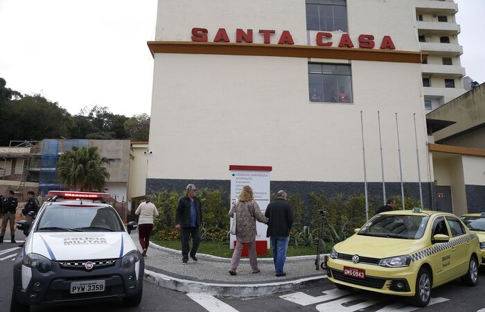 No Senado, entidade estima em R$ 8 bilhões a dívida das instituições
(Tânia Rego/Agência Brasil) No Senado, entidade estima em R$ 8 bilhões a dívida das instituições
(Tânia Rego/Agência Brasil)