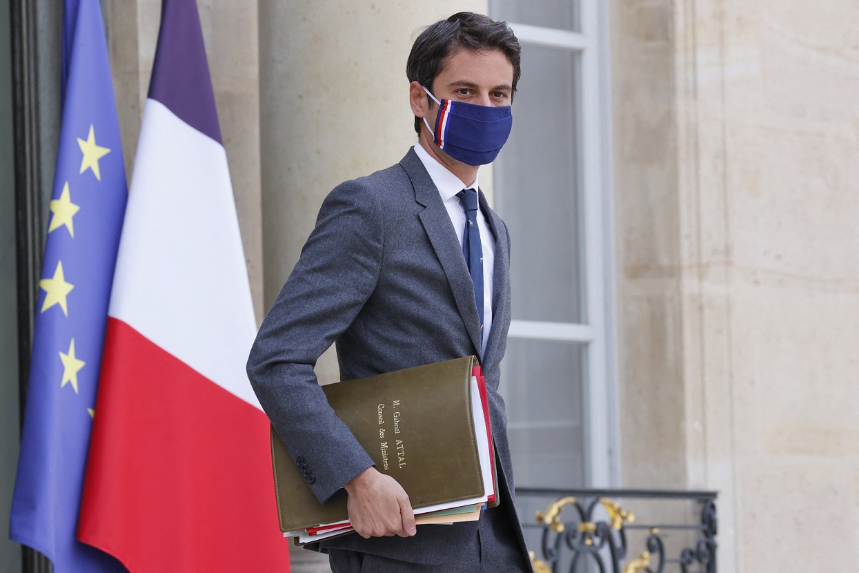 Porta-voz do governo francês, Gabriel Attal (Foto: Thomas SAMSON / AFP) Porta-voz do governo francês, Gabriel Attal (Foto: Thomas SAMSON / AFP)