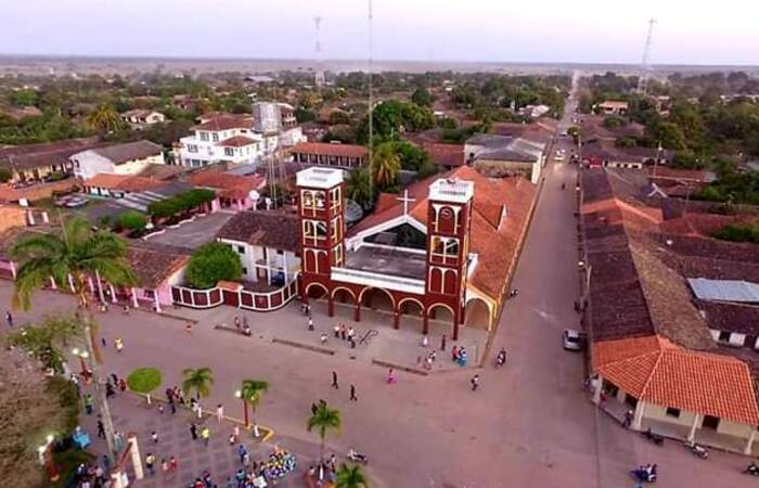 O ocorrido aconteceu na cidade de Santa Ana del Yacuma (Foto: Facebook/Reprodução) O ocorrido aconteceu na cidade de Santa Ana del Yacuma (Foto: Facebook/Reprodução)