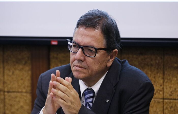 Antes da nomeação, ele era diretor de pesquisas do instituto
(Fernando Frazão/Agência Brasil) Antes da nomeação, ele era diretor de pesquisas do instituto
(Fernando Frazão/Agência Brasil)