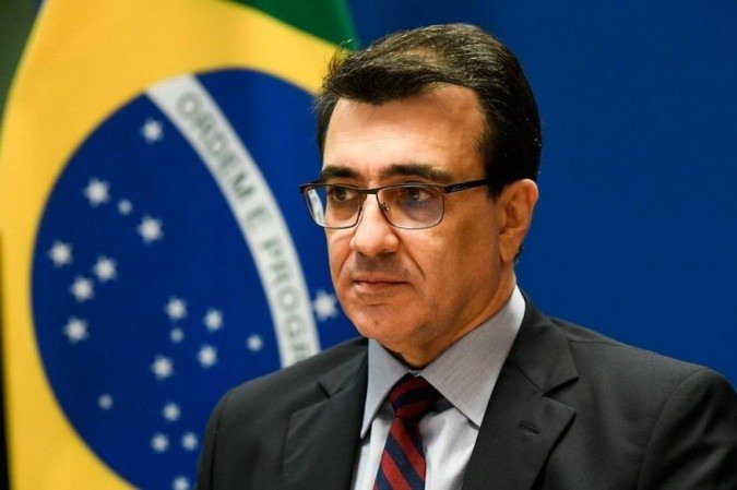 (Carlos França afirmou ser necessário solucionar o problema para contar com mais uma vacina no Plano Nacional de Imunização. Foto: Gustavo Magalhães/MRE) (Carlos França afirmou ser necessário solucionar o problema para contar com mais uma vacina no Plano Nacional de Imunização. Foto: Gustavo Magalhães/MRE)