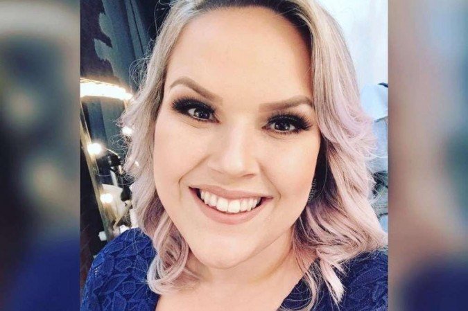 (A professora Keli Adriane Aniecevski, 30 anos, morreu no local; outras três crianças e outra funcionária também morreram. Foto: Reprodução/Redes sociais
) (A professora Keli Adriane Aniecevski, 30 anos, morreu no local; outras três crianças e outra funcionária também morreram. Foto: Reprodução/Redes sociais
)