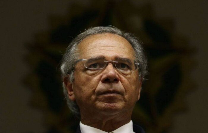 Ministro fez o pedido, nesta terça-feira (4), aos integrantes de quatro comissões da Câmara dos Deputados, ao mesmo tempo em que, no Senado, ocorre reunião da Comissão Parlamentar de Inquérito (CPI) da Pandemia
(crédito: Fabio Rodrigues Pozzebom/Agência Brasil
) Ministro fez o pedido, nesta terça-feira (4), aos integrantes de quatro comissões da Câmara dos Deputados, ao mesmo tempo em que, no Senado, ocorre reunião da Comissão Parlamentar de Inquérito (CPI) da Pandemia
(crédito: Fabio Rodrigues Pozzebom/Agência Brasil
)