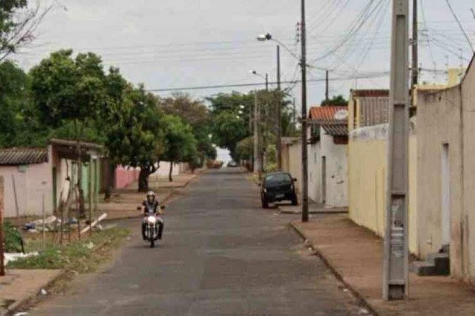 (Motorista disse que não viu quando passou por cima da vítima, que tinha 50 anos. Foto: Reprodução/Google Street View) (Motorista disse que não viu quando passou por cima da vítima, que tinha 50 anos. Foto: Reprodução/Google Street View)