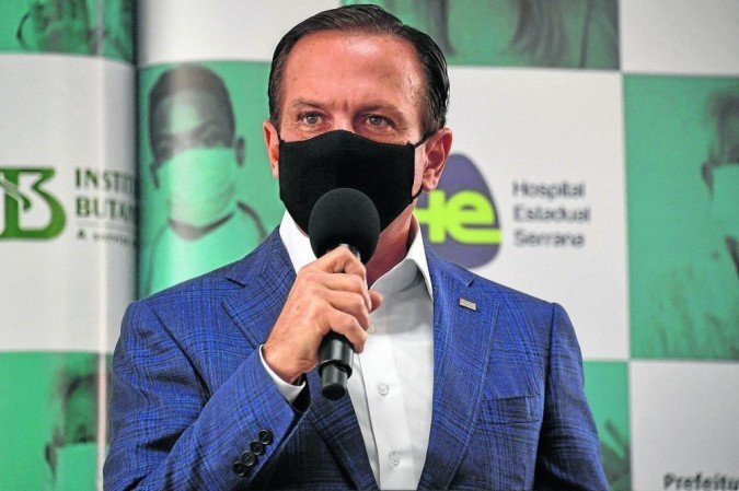 (Com a decisão, a atual fase emergencial foi prorrogada até 14 de junho, com a permissão de atendimento ao público em comércios e serviços entre 6h e 21h e com a ocupação limite de 40%. Foto: Nelson Almeida/AFP) (Com a decisão, a atual fase emergencial foi prorrogada até 14 de junho, com a permissão de atendimento ao público em comércios e serviços entre 6h e 21h e com a ocupação limite de 40%. Foto: Nelson Almeida/AFP)