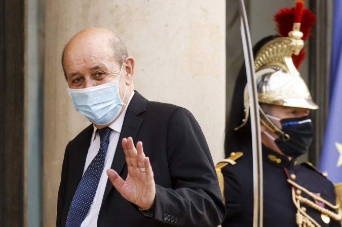 (No domingo, o chanceler Jean-Yves Le Drian advertiu para o "risco de Apartheid", se não houver um Estado palestino coexistindo com Israel. Foto: Ludovic MARIN / AFP) (No domingo, o chanceler Jean-Yves Le Drian advertiu para o "risco de Apartheid", se não houver um Estado palestino coexistindo com Israel. Foto: Ludovic MARIN / AFP)