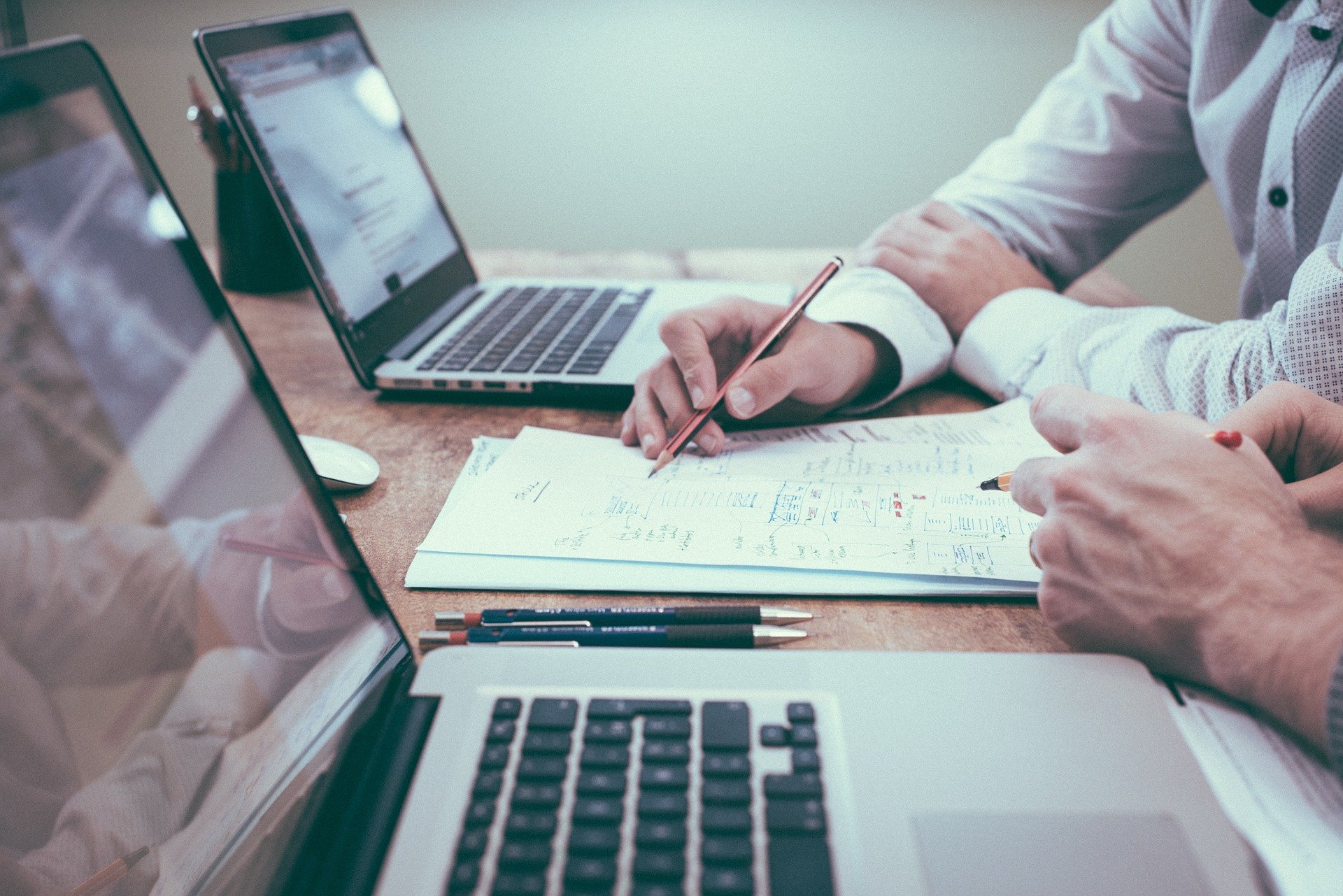 (Durante a pandemia, algumas empresas já testaram as semanas de quatro dias. Foto: Reprodução/Pixabay) (Durante a pandemia, algumas empresas já testaram as semanas de quatro dias. Foto: Reprodução/Pixabay)