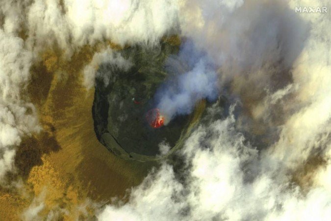 (Este tipo de catástrofe incomum ocorreu em Camarões em 1986: o lago Nyos matou quase 1.800 habitantes e exterminou milhares de cabeças de gado. Foto: HANDOUT / SATELLITE IMAGE ©2021 MAXAR TECHNOLOGIES / AFP) (Este tipo de catástrofe incomum ocorreu em Camarões em 1986: o lago Nyos matou quase 1.800 habitantes e exterminou milhares de cabeças de gado. Foto: HANDOUT / SATELLITE IMAGE ©2021 MAXAR TECHNOLOGIES / AFP)