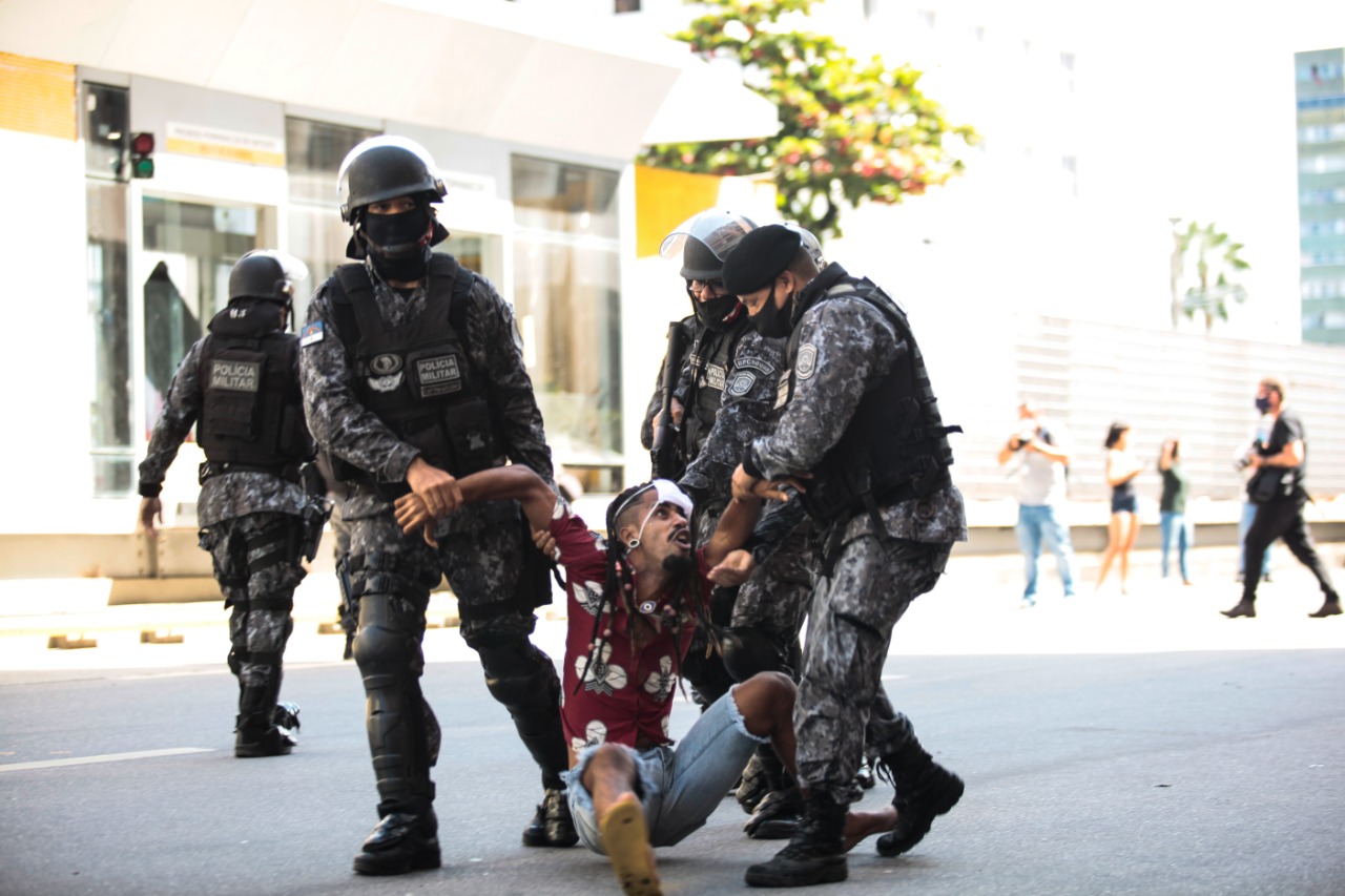 MPPE investiga atuação da Polícia Militar durante manifestação realizada no Recife | Local: Diario de Pernambuco