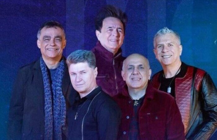 O show celebra o Dia dos Namorados com romantismo, marca registrada da banda (Foto: Instagram/Reprodução) O show celebra o Dia dos Namorados com romantismo, marca registrada da banda (Foto: Instagram/Reprodução)
