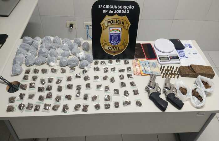 As investigaes continuam para identificar outros integrantes do grupo criminoso (Divulgao/Polcia Civil)