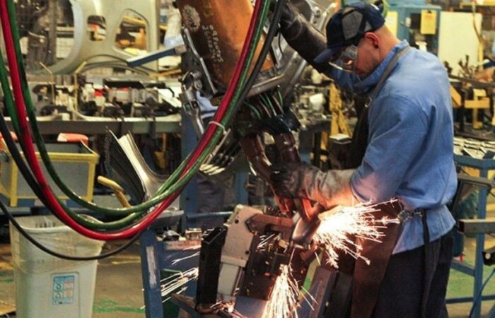 Indicador da Confederação Nacional de Indústria (CNI) mostra empresários com uma percepção mais positiva do estado atual da economia brasileira e das empresas, diz gerente de análises da entidade
 (crédito: Divulgação/IBGE)