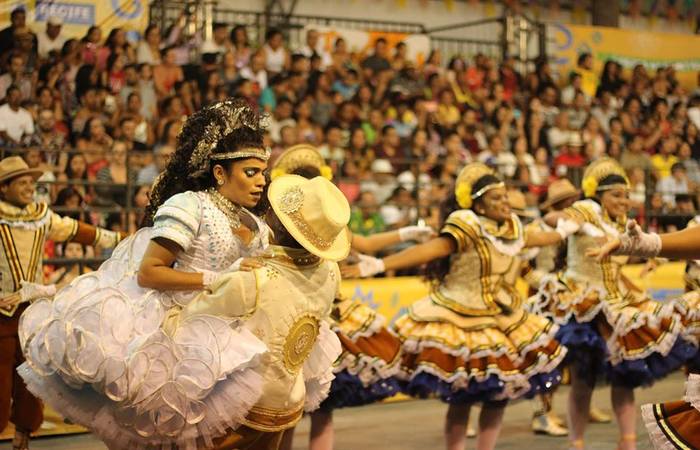 Em 2019, ltimo ano com comemoraes antes da pandemia, festejo junino movimentou R$ 434 milhes no estado (Samuel Calado/Arquivo DP)