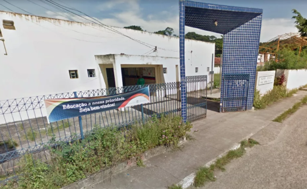 Estudante de 17 anos morre após ser agredido dentro de escola no Curado - Vimarsana News