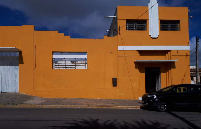 Fachada do Espao Cultural Escritor Gilvan Lemos, em So Bento do Una (Foto: Divulgao)