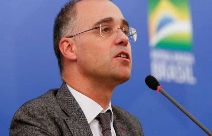 Chefe do Executivo disse que a indicação será protocolada no Supremo ainda nesta segunda-feira
(crédito: Anderson Riedel/PR) Chefe do Executivo disse que a indicação será protocolada no Supremo ainda nesta segunda-feira
(crédito: Anderson Riedel/PR)