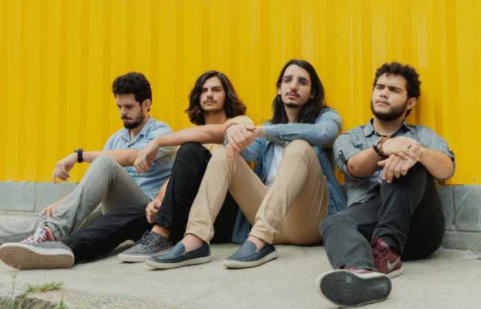 A produção musical é assinada por Gabriel Aragão, vocalista da banda cearense Selvagens à Procura de Lei (Foto: Divulgação) A produção musical é assinada por Gabriel Aragão, vocalista da banda cearense Selvagens à Procura de Lei (Foto: Divulgação)