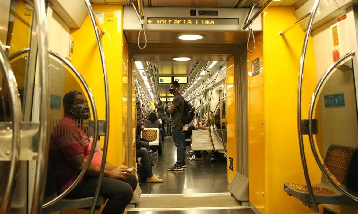 (Número de pessoas recuperadas é de 17,9 milhões. Foto: Rovena Rosa/Agência Brasil) (Número de pessoas recuperadas é de 17,9 milhões. Foto: Rovena Rosa/Agência Brasil)