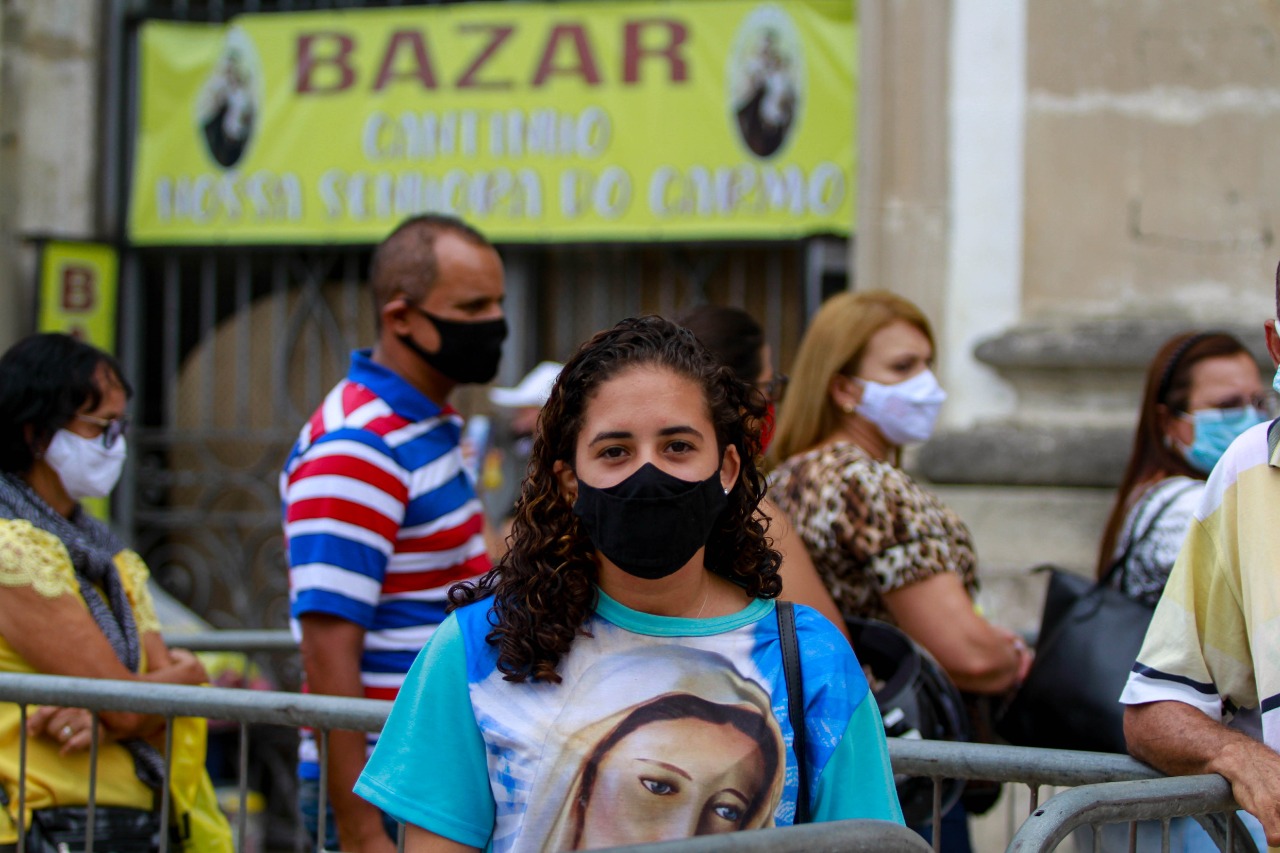 A jovem Maria conta sobre sua relação com a religiosidade. (Rômulo Chico/Esp. DP Foto) A jovem Maria conta sobre sua relação com a religiosidade. (Rômulo Chico/Esp. DP Foto)