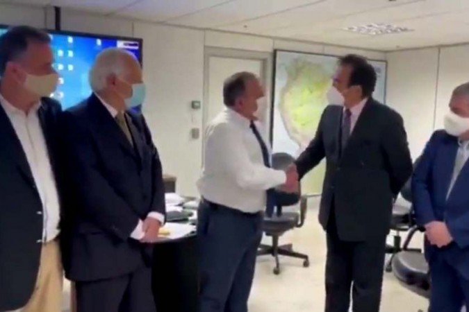 (Foto: Reprodução/Vídeo) (Foto: Reprodução/Vídeo)