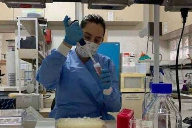 (CTVacinas da UFMG receberá aporte de R$ 80 milhões para ampliar suas atividades; um dos objetivos é ampliar testagem da SpiN-Tec, vacina contra a Covid-19. Foto: CTVacinas UFMG/ Reprodução
) (CTVacinas da UFMG receberá aporte de R$ 80 milhões para ampliar suas atividades; um dos objetivos é ampliar testagem da SpiN-Tec, vacina contra a Covid-19. Foto: CTVacinas UFMG/ Reprodução
)