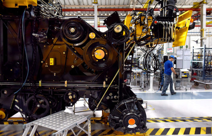 No ajuste sazonal, maior crescimento ficou com a indústria, 2,7% (Ricardo Almeida/ANPr) No ajuste sazonal, maior crescimento ficou com a indústria, 2,7% (Ricardo Almeida/ANPr)