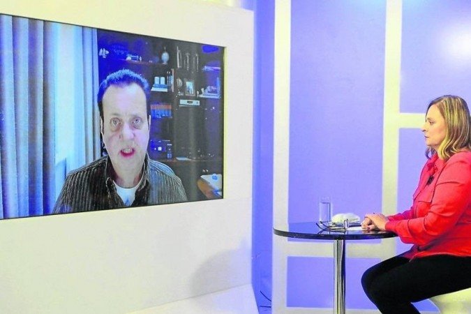 Kassab: "Estamos há muitos anos vivendo uma guerra política no Brasil. Quem ganha as eleições quer acabar com seu adversário, quem perde as eleições torce para que o Brasil vá mal" (Foto: Marcelo Ferreira/CB/D.A Press) Kassab: "Estamos há muitos anos vivendo uma guerra política no Brasil. Quem ganha as eleições quer acabar com seu adversário, quem perde as eleições torce para que o Brasil vá mal" (Foto: Marcelo Ferreira/CB/D.A Press)