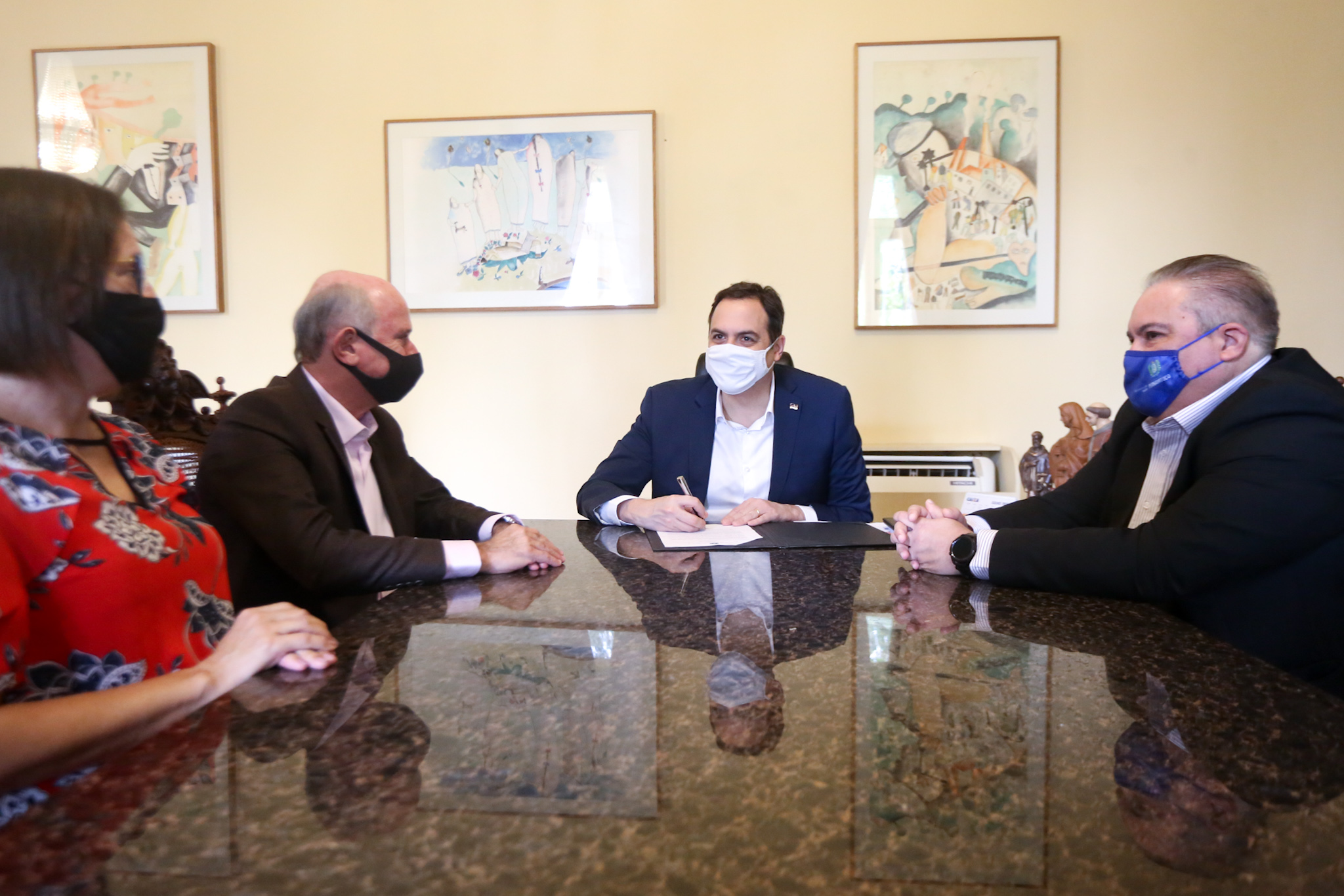 Governador sanciona lei que garante subvenção ao Hospital de Câncer (Aluisio Moreira/SEI) Governador sanciona lei que garante subvenção ao Hospital de Câncer (Aluisio Moreira/SEI)