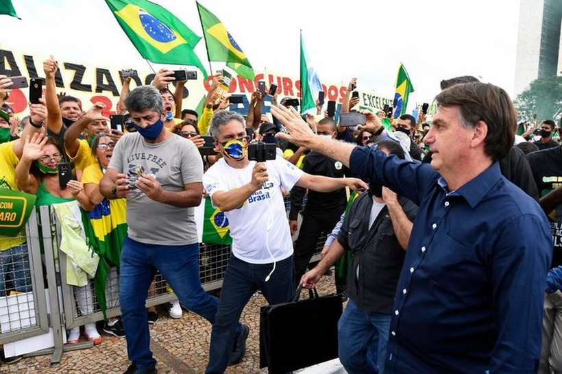  (Presidente, no entanto, disse que no comparecer a manifestaes agendadas para este fim de semana na capital paulista. Foto: Evaristo S/AFP)